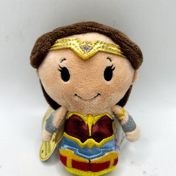 Hallmark DC Comics Itty Bittys WONDER WOMAN Set of 3 Beanie Plush Dolls NWT - Picture 4 of 9